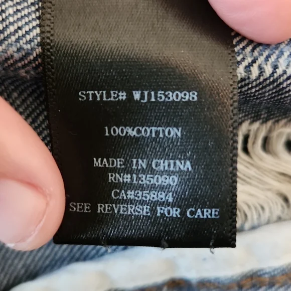 White Crow Sherpa Lined Jean Jacket - Picture 7 of 7